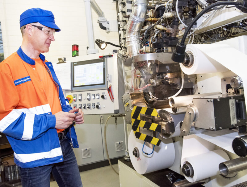 Walki extrusion lamination and flexo printing pilot lines